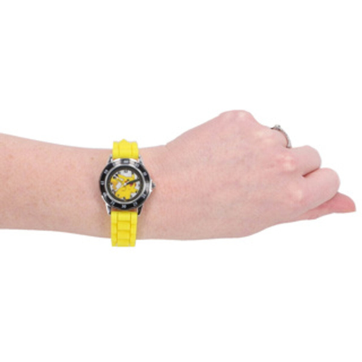 accutime-analoge-lernuhr-im-pokemon-308D7CDA4.jpg
