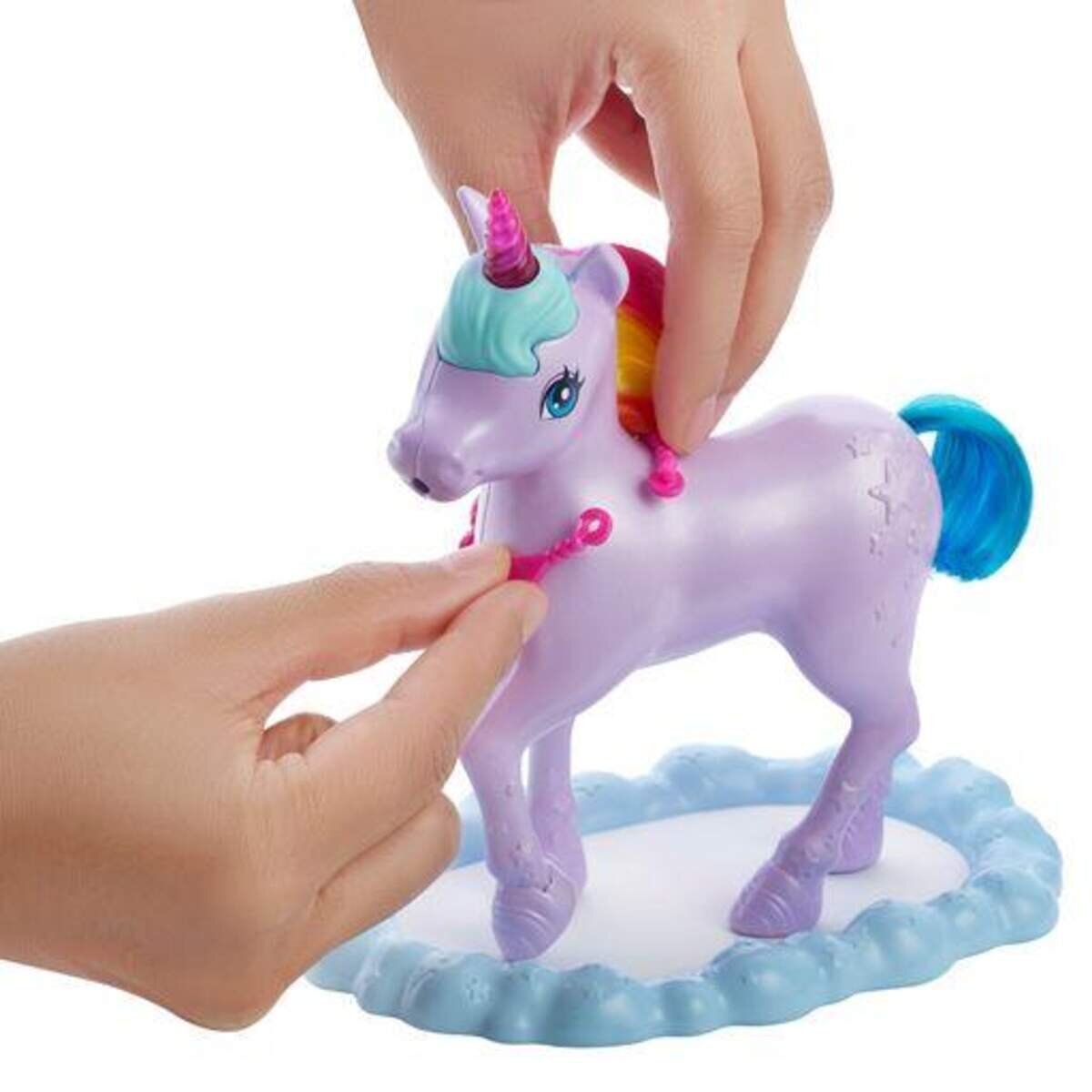 Barbie Dreamtopia Prinzessin Puppe inkl. Einhorn mit Farbwechsel, Set