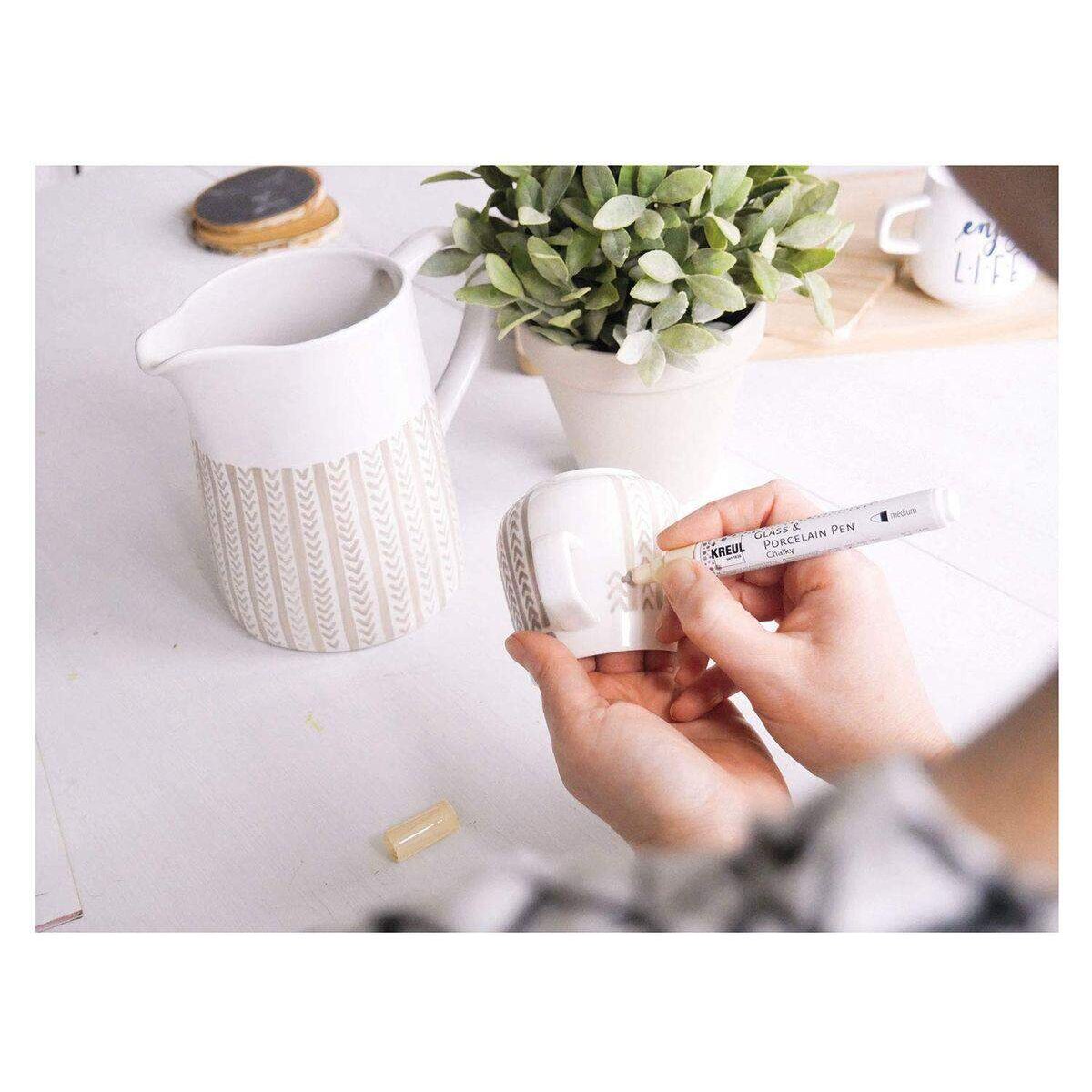 kreul-glass--porcelain-pen-7BC0807B3.jpg