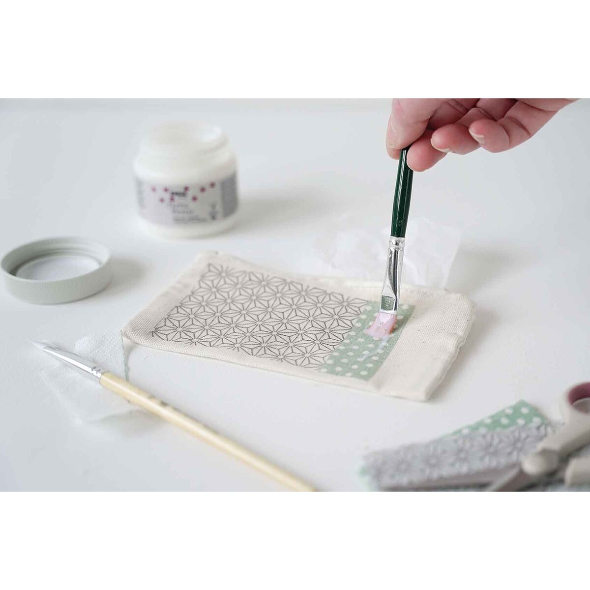 kreul-textil-potch-150-ml-4D7F657A2.jpg