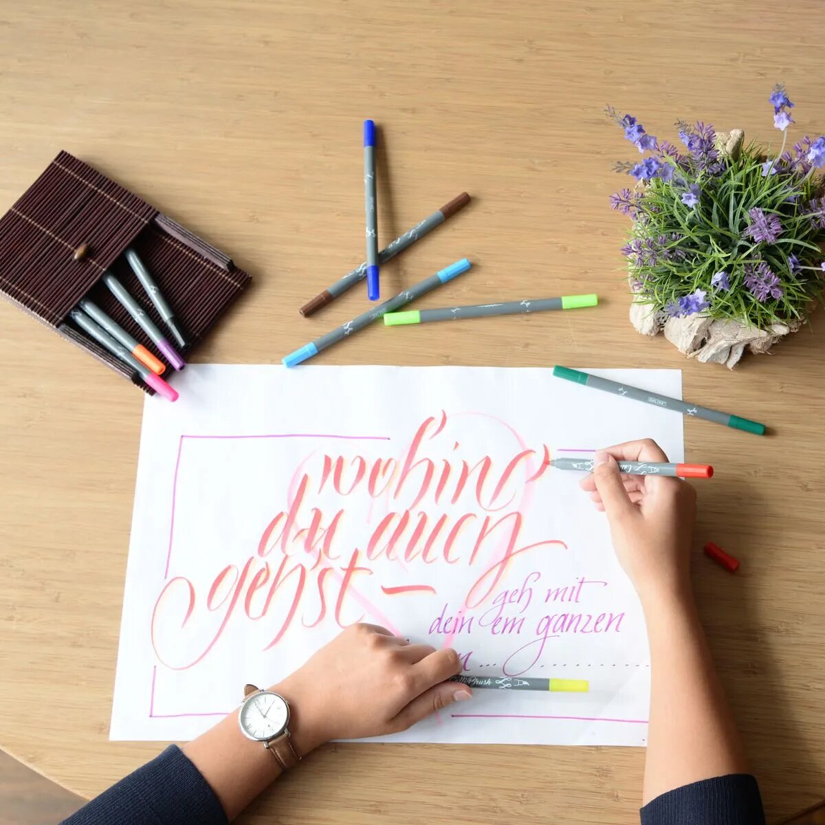 online-callibrush-pens-in-bamboo-397F6B3F3.jpg