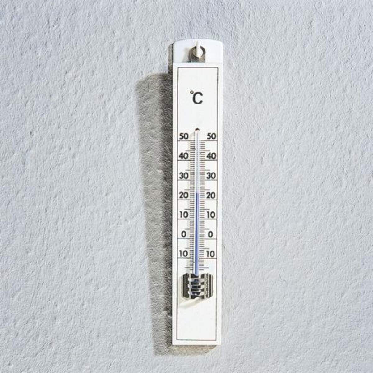 tesa-powerstrips-bildernagel-weiss-2-D41C191A5.jpg